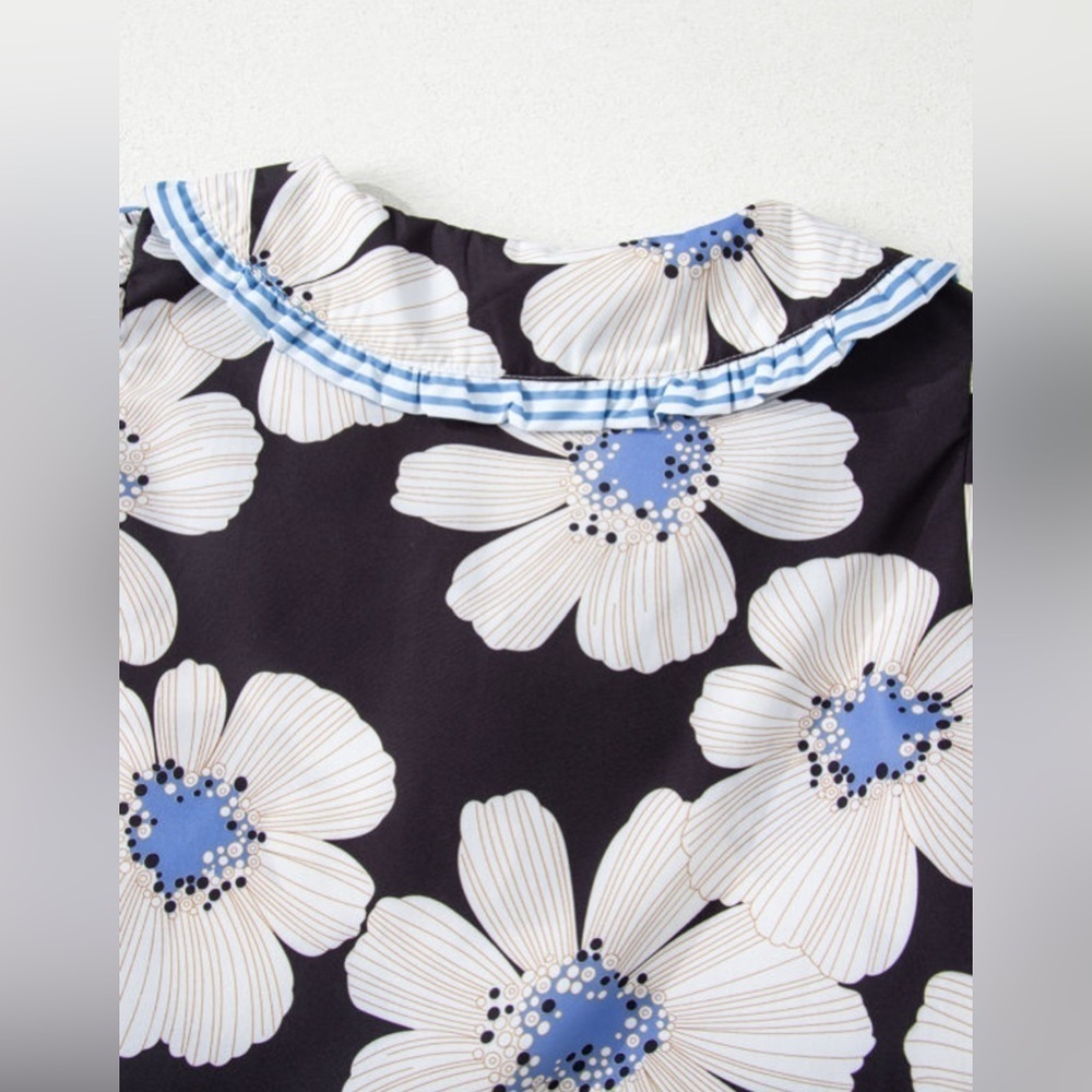 Floral Black and Blue Women's Top - Picture 9 of 9